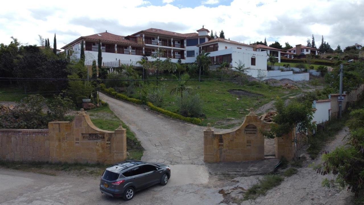 Hotel Puente Piedra ビージャ・デ・レイバ エクステリア 写真